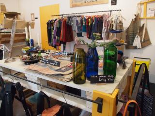 Auferstanden, Upcycling concept store